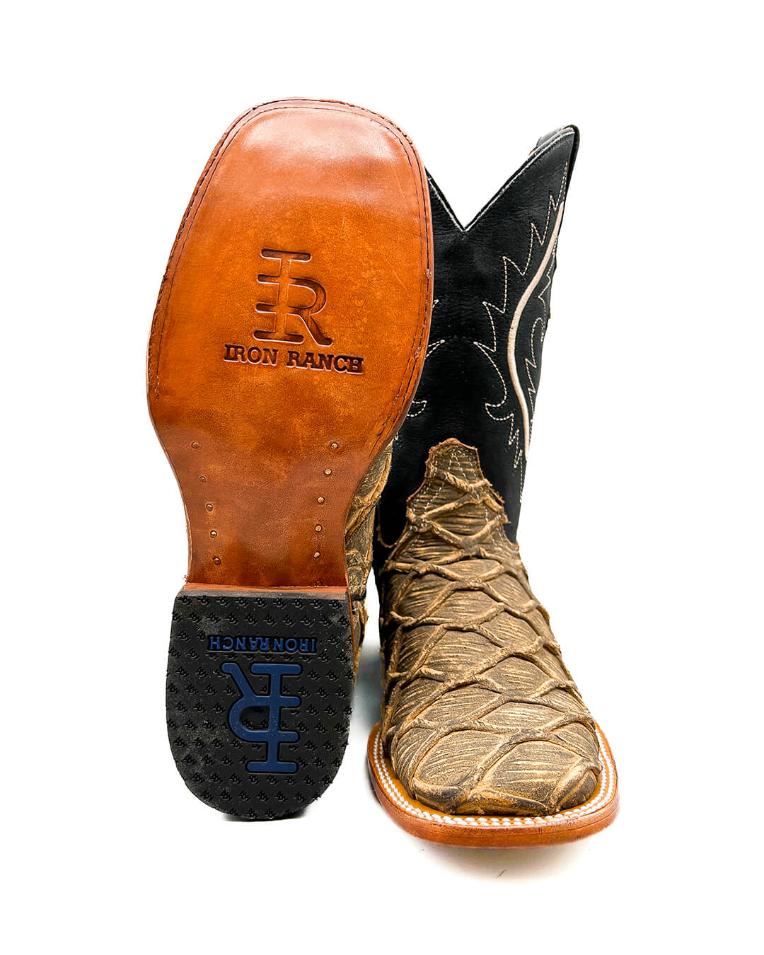 Bota Bulldog Pescado Mar y Tierra