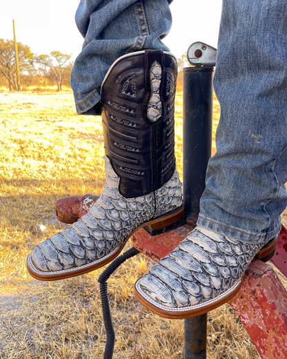 Bota Bulldog Pitón Gris Sombreado