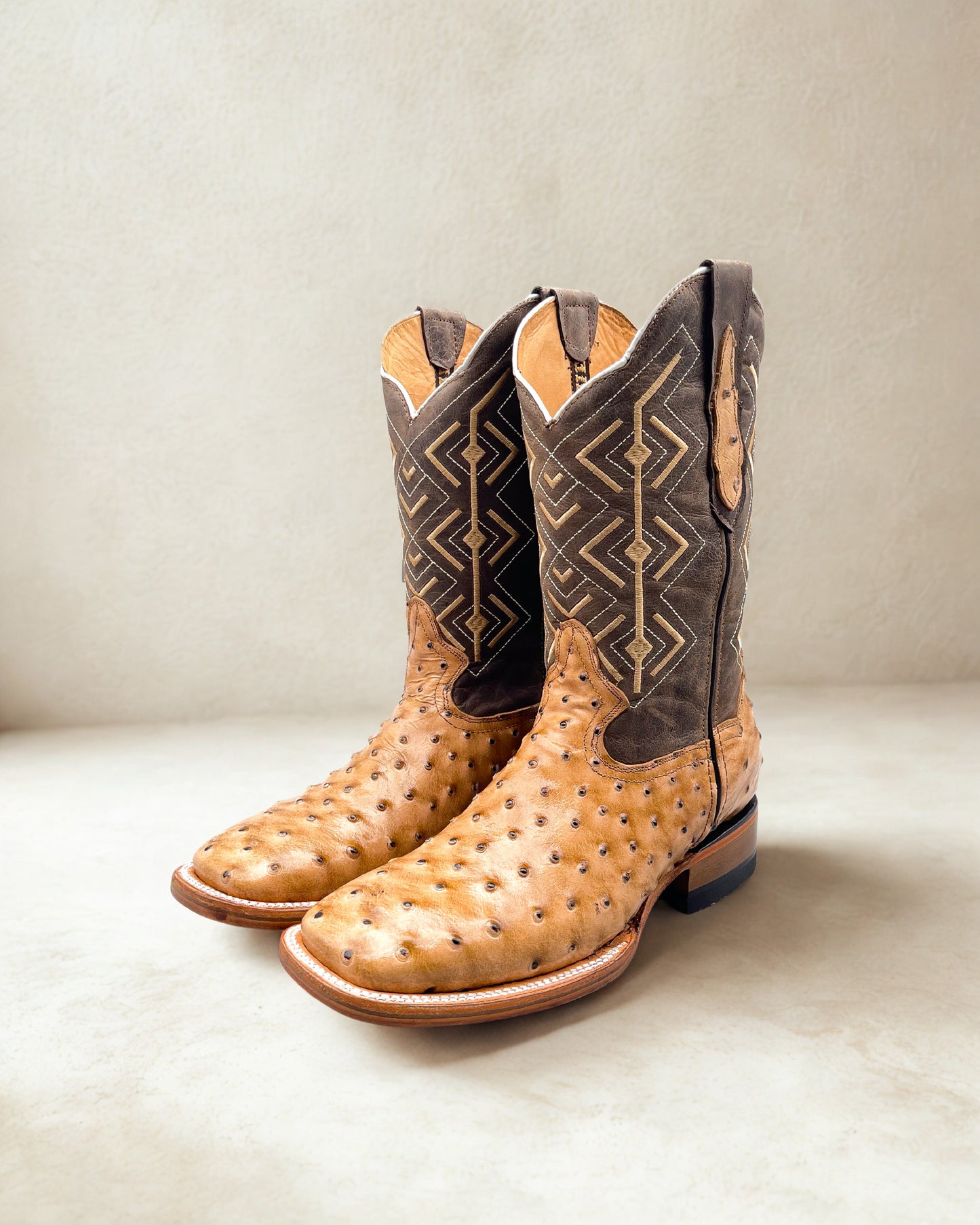 Bota Bulldog Avestruz Orix