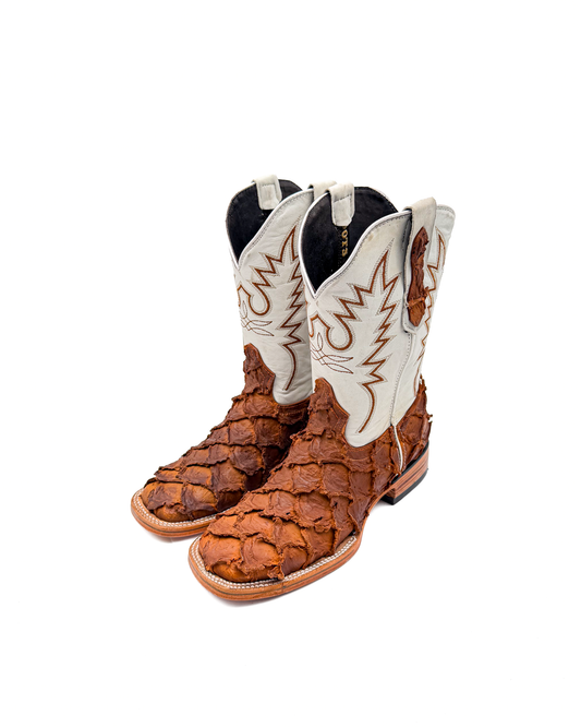 Bota Bulldog Pescado Arcilla