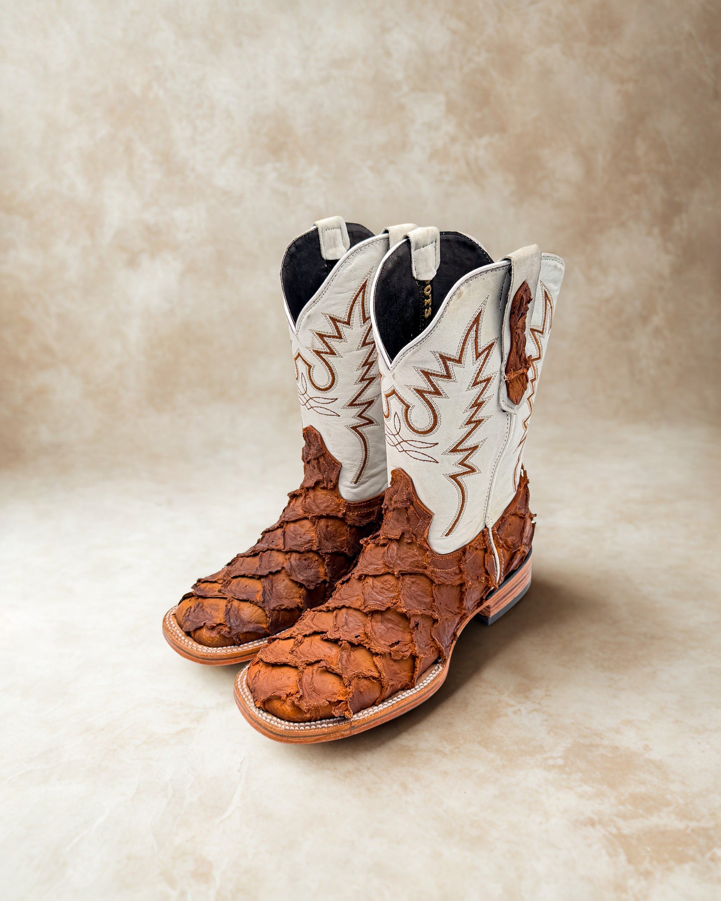 Bota Bulldog Pescado Arcilla